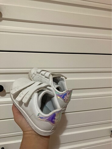 26 Beden beyaz Renk Orjinal Adidas 26 no