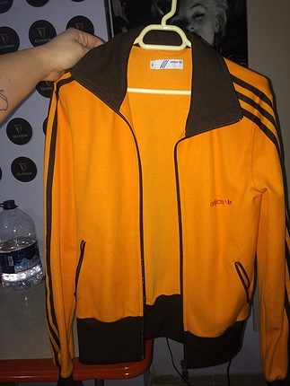 turuncu Adidas