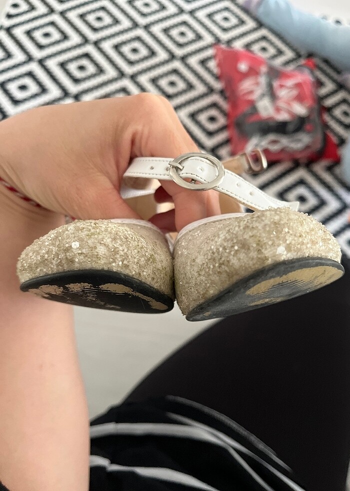 Topuklu ayakkabı - Görsel 4