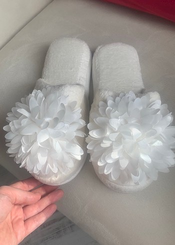 Beyaz Kadın Çiçekli Lohusa Ev Terliği - Görsel 5