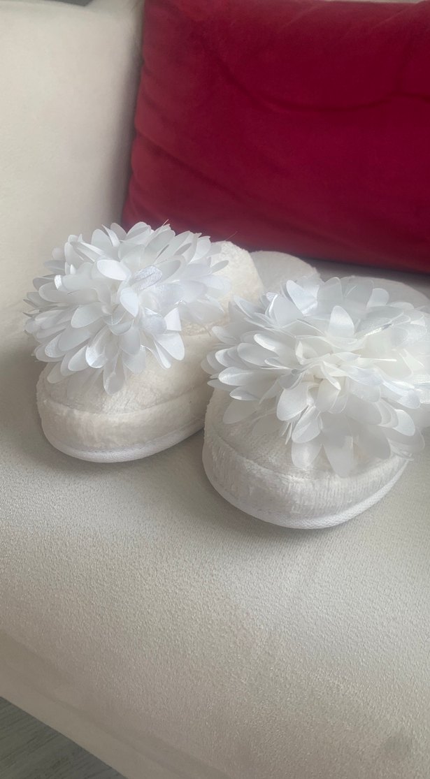 Beyaz Kadın Çiçekli Lohusa Ev Terliği - Görsel 2