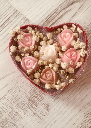 Kalp Şeklinde Pembe Çiçek Kutusu - Görsel 3