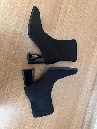 Siyah kumaş bot pull and bear