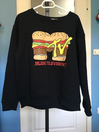 H&M sweatshirt