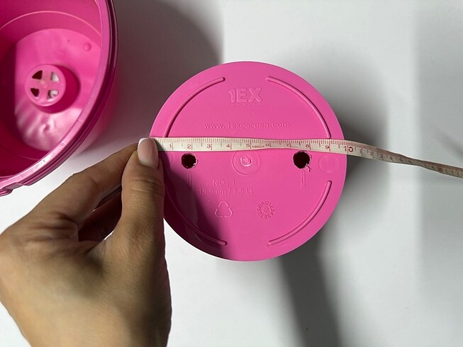 Beden pembe Renk Pembe plastik ic saksi