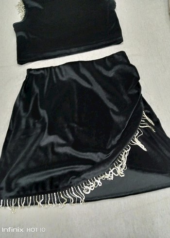 Siyah Mini etek ve bluz - Görsel 3