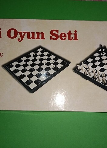Satranç oyun seti