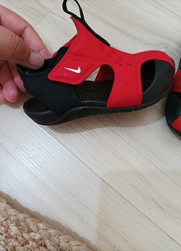 19 Beden Nike Bebek sandalet