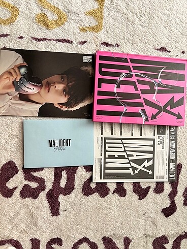 stray kids maxident album