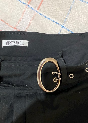 38 Beden Siyah Kemerli Mini Etek