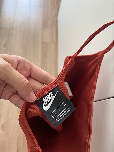 s Beden Orijinal Nike Crop Top