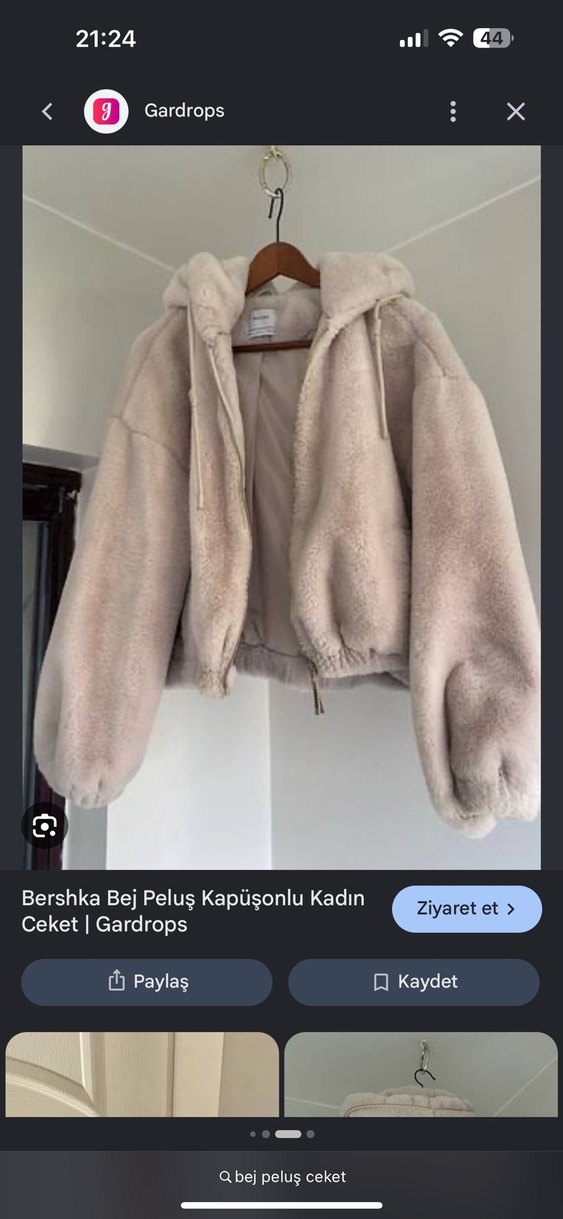 Ekru Peluş Kapüşonlu Kısa Ceket — görsel 3/4
