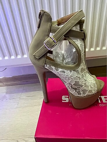 Topuklu ayakkabı - Görsel 5