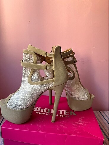 Topuklu ayakkabı - Görsel 9