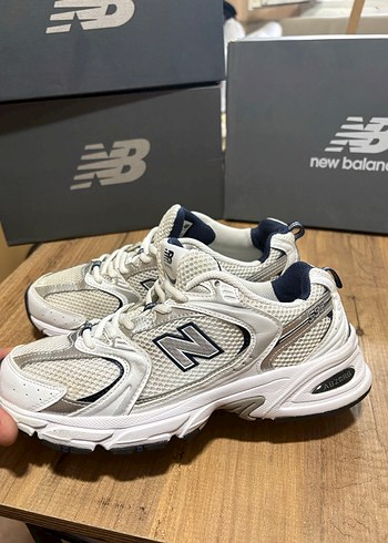 New Balance ürünü