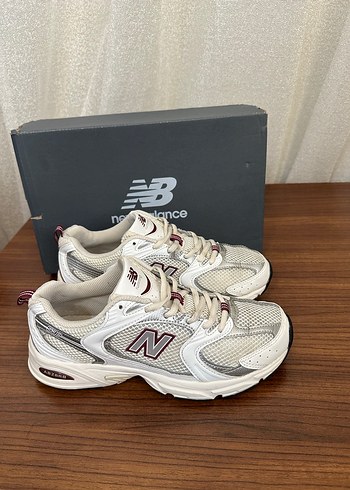 New Balance ürünü