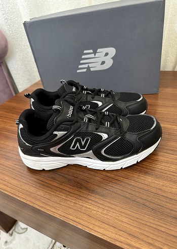 New Balance ürünü