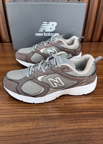 New Balance ürünü