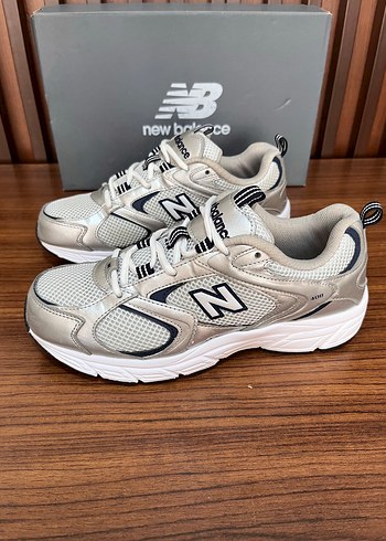 New Balance ürünü