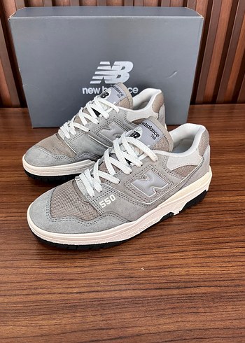 New Balance ürünü
