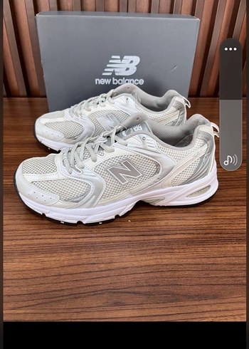 New Balance ürünü