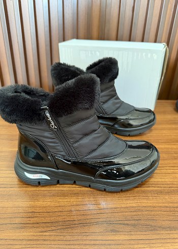 Skechers ürünü