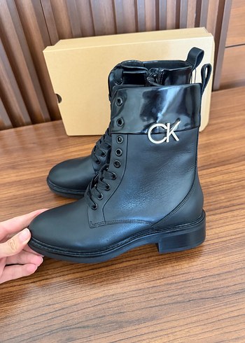 Calvin Klein ürünü