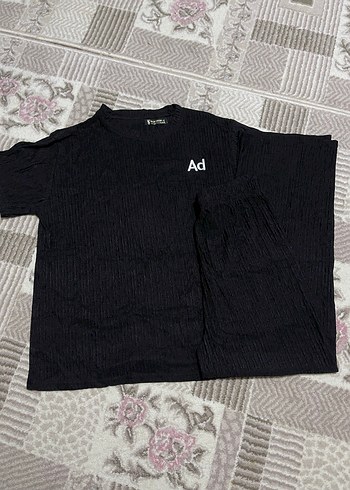 Siyah Kısa Kollu Rahat Pijama Takımı