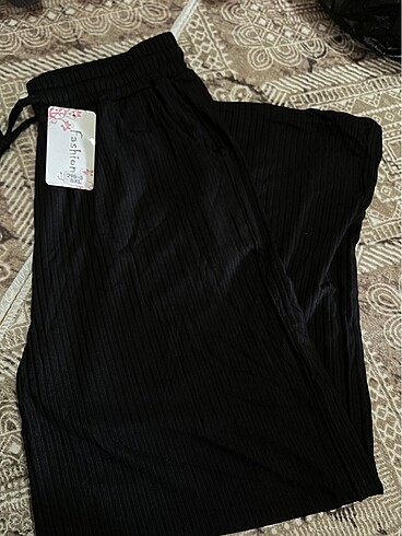 Zara Gofre kumaş pantolon