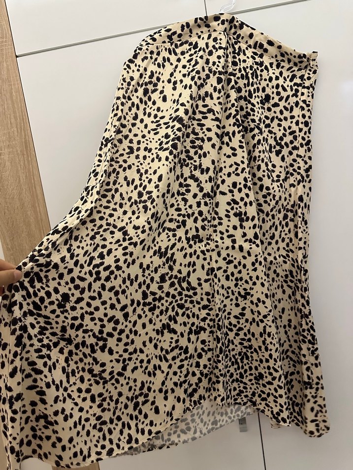 Leopar Desenli Bej Uzun Kadın Etek - Görsel 2