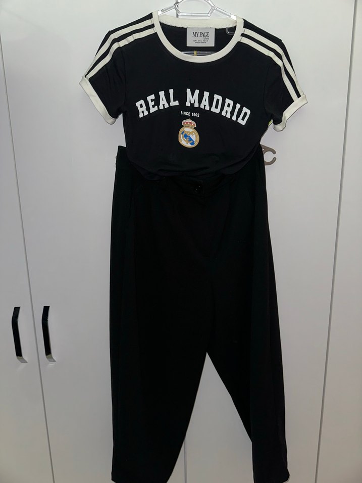 Siyah Real Madrid Tişört(m) sıyah tril pantolon(40,42) - Görsel 2