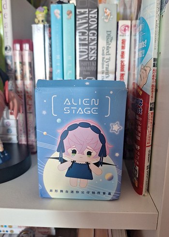  alien stage till Blindbox pelus^^