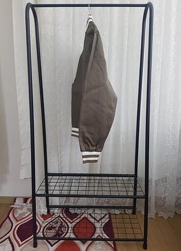 Ayaklı askılık 