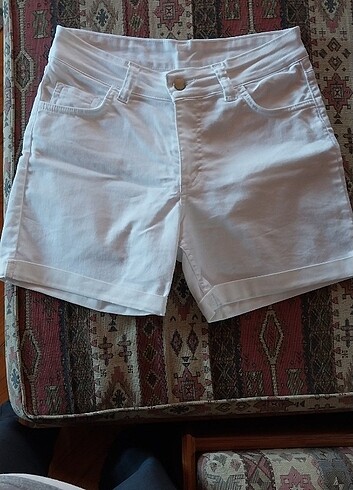 Şort (jeans)