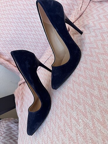 37 Beden Lacivert Stiletto