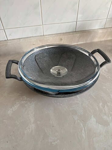 Karaca Karaca wok tavası