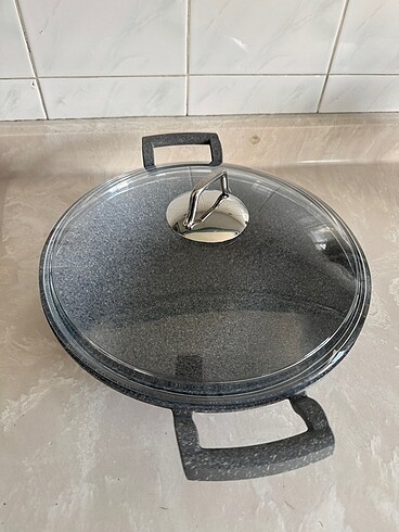 Karaca wok tavası