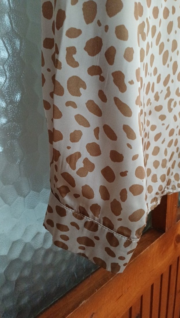 Bej Leopar Desenli Bohem Düğmeli Gömlek - Görsel 5