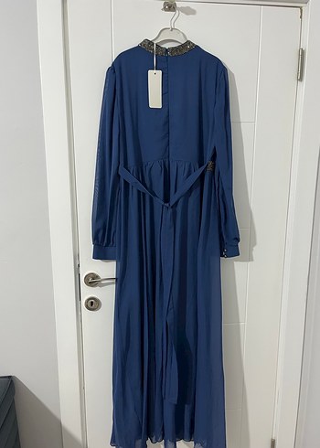 Mavi Uzun Kollu İşlemeli Abiye Elbise - Görsel 3