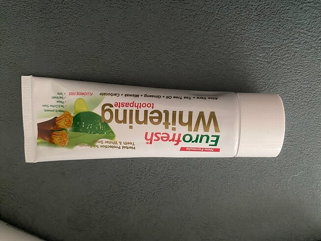 Farmasi Misvaklı diş macunu