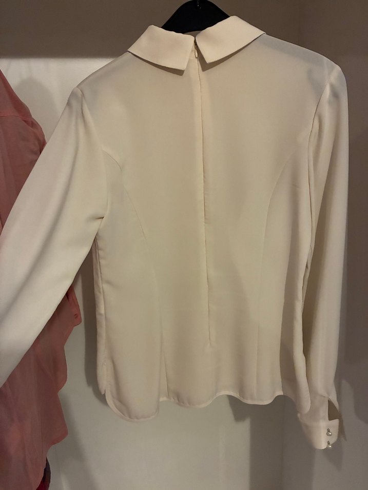 Bebe yaka krem rengi incili gömlek - Görsel 4