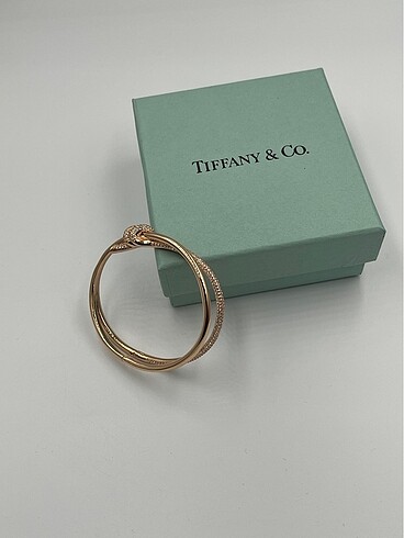  Beden Tiffany & Co Bileklik