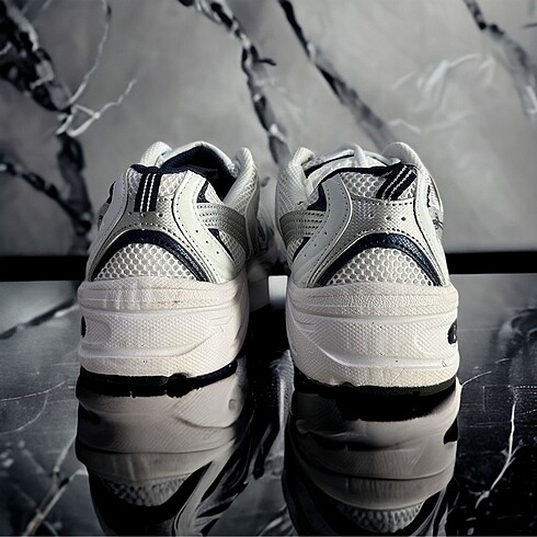 42 Beden beyaz Renk New balance spor ayakkabı