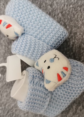 Erkek Çocuk Renkli Nakışlı Örgü Patik - Görsel 2