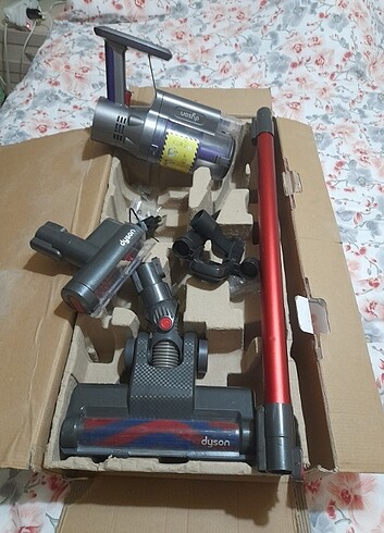 Dyson v11 parçaları 
