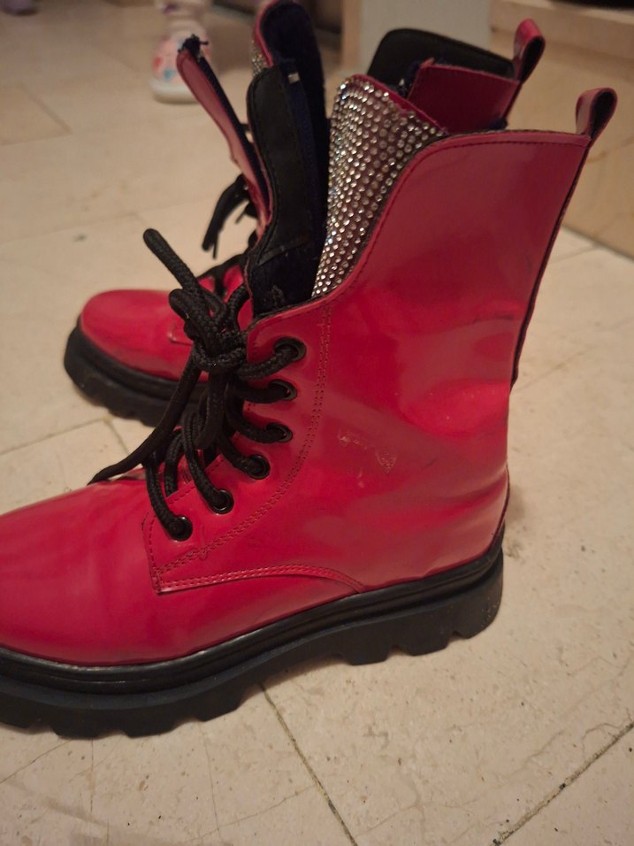 Kırmızı Deri Yüksek Topuklu Bağcıklı Bot - Görsel 3