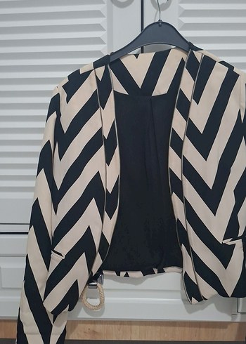 Zebra Desenli Kadın Ceket - Görsel 3