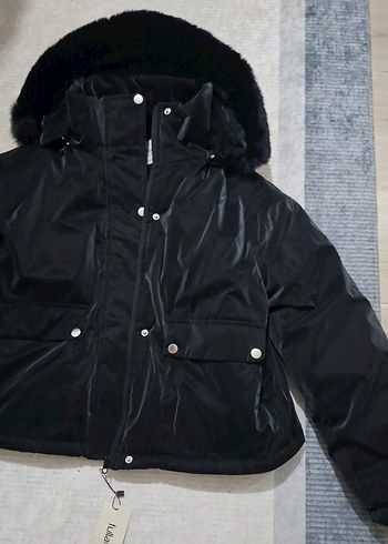 Kürklü Siyah Kadın Kışlık Mont - Görsel 2