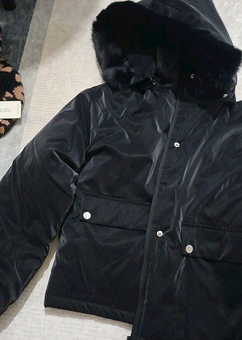 Kürklü Siyah Kadın Kışlık Mont - Görsel 8