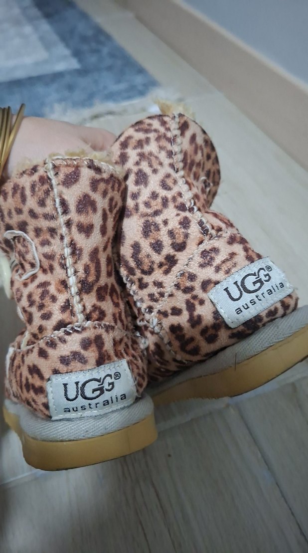 Kız Çocuk Leopar Desenli Kürklü Bot - Görsel 3